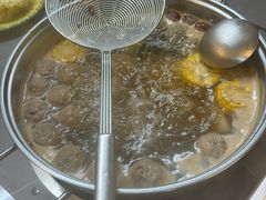 -官塘陈记鱼生·潮汕砂锅粥·牛肉火锅(潮枫路总店)