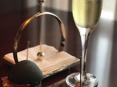-广州富力君悦大酒店·关系酒廊