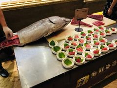 -雍和会海鲜姿造自助(湖东路店)