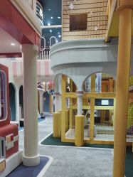 -奈尔宝家庭中心·亲子餐厅(长沙运达汇店)