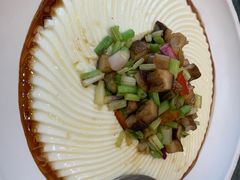 生拆蟹扒千叶豆腐-悦湖公馆