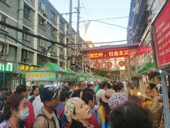 -正宁路小吃夜市