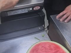 -毛辣果·贵州红酸汤牛肉火锅(西单店)