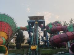 -欢乐水魔方水世界