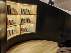 -涨巢·潮玩水疗局