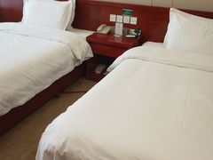 -兴芮温泉度假区