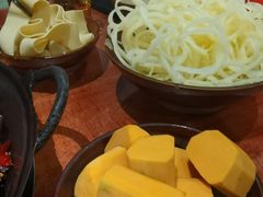 -周小明火锅(黑金冠社区店)