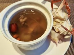 -大中华希尔顿酒店-念自助餐·嗨啤·小龙虾