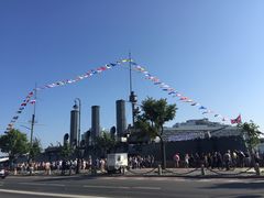 -阿芙乐尔号巡洋舰