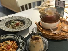 -露露家咖啡店