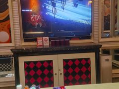 -自由港KTV(王子公主金平店)