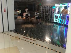 等候区-苏宁影城