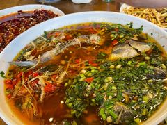 -邱金小炒·30 年盐帮江湖菜(自贡店)