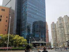 -上海龙之梦万丽酒店