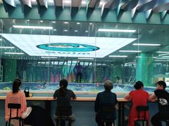 -Swim斯卫姆国际儿童游泳中心(红博中央公园店)