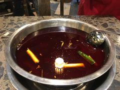 -肖肖酸萝卜鱼火锅(总店)