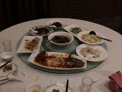 -梅龙镇酒家(南京西路总店)