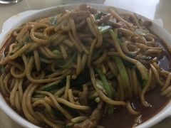 -老西白点心店