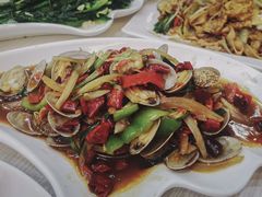 -覃记海鲜美食餐厅