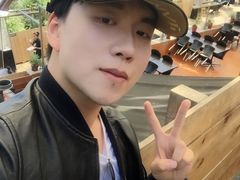 -怀托摩萤火虫洞