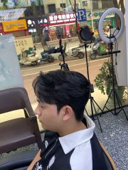 点击看大图 -藤野造型专业烫染接发