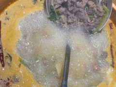 -洱火云南酸菜牛肉火锅(石景山当代商城店)