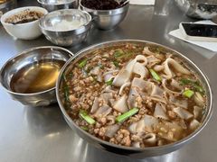 -正宗杨记普洱酸醋米线(总店)