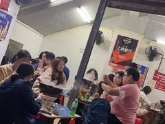 门面-威邵鸡煲(西华路总店)