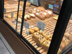 -Dough&Joe团憩(瑞虹天地月亮湾店)