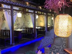 -韵秋荷(宝山龙湖天街店)