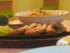 -萨莉亚(百信广场店)