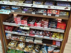 -全家便利店(孩儿巷店)