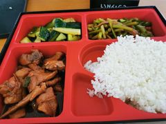 -领克中心(南京万帮店)