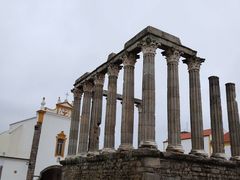 -埃武拉罗马神庙