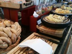 -圣丰索菲特·2 On 988 Café 自助餐厅