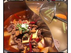 -左庭右院鲜牛肉火锅(金山万达店)