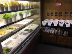 -领鲜活海鲜榴莲自助火锅(东门店)