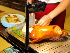 明湖烤鸭-鹊华居·地道鲁菜·海鲜·融合味(大明湖店)