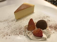 -La-Serene Café