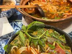 -云南李记罐罐米线饵丝小吃(汉中门金鹰店)