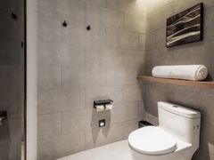 -成都锦华万达琉璃场亚朵酒店