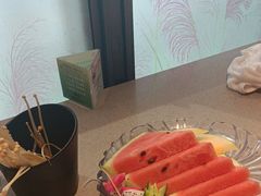 -海底捞火锅(新松江路生日主题店)