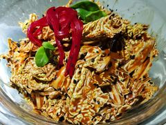 -老街坊美食汇(玉兰大街店)