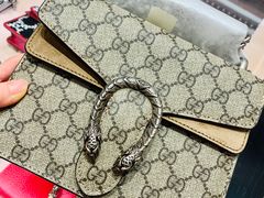 -Gucci(重庆IFS店)