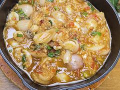 -云海肴·汽锅鸡·云南菜(天山百盛优客店)