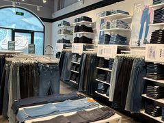 -首创奥特莱斯(西安店)