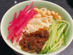 梅飞特色炸酱面-梅飞酒家(桑园路店)