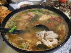 -乔岩保应烧烤店