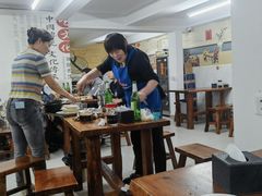 -宝瑞门钉肉饼店