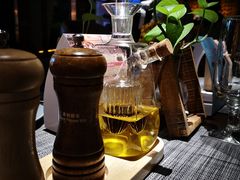 -卡普里披萨·牛扒·下午茶